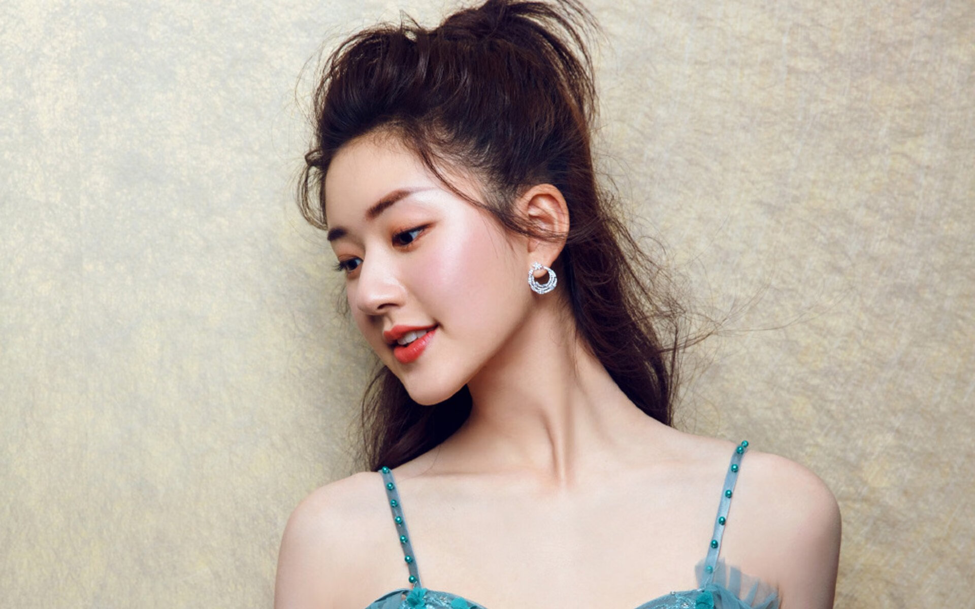 世界女子举重锦标赛中国队表现强势，世界女子举重世界纪录