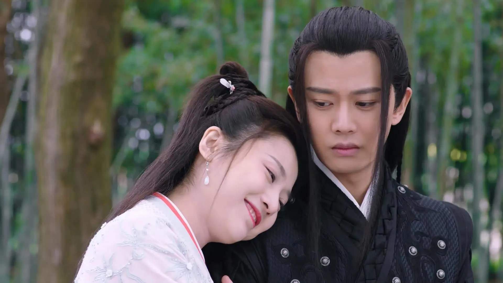 爱游戏电竞-福特：凭借冷静的场上处理球，成为全黑队的节奏控制者，福特qos