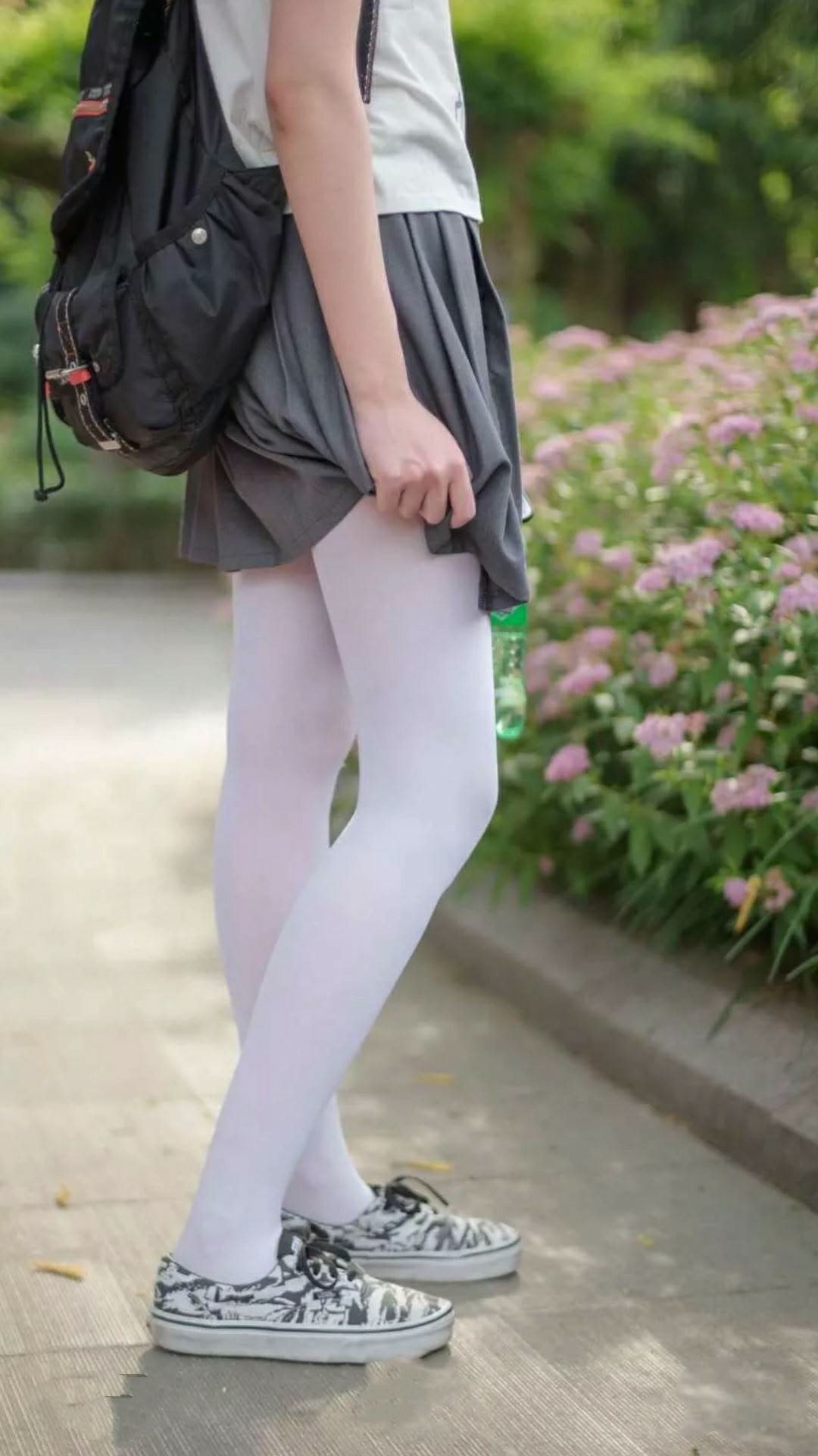 美国女子接力队用实力回应所有质疑，美国女子接力犯规