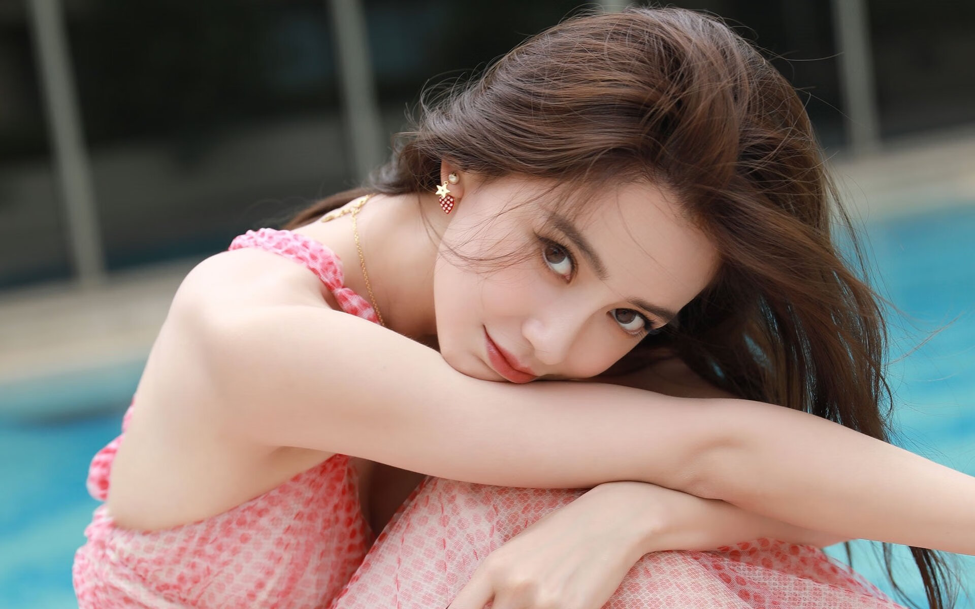 爱游戏官方-达里尔·基：他以完美的防守技巧和强悍的身体对抗能力稳固了全黑队防线