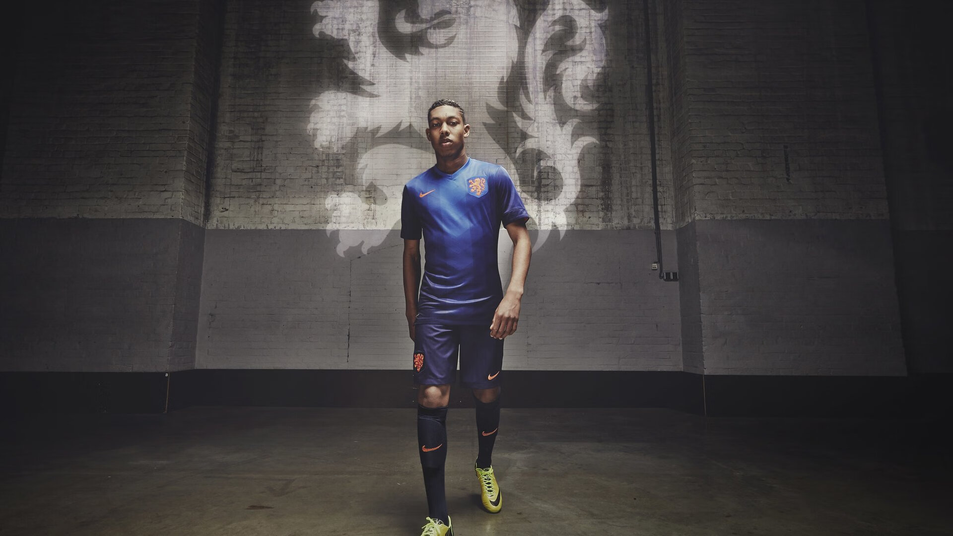 荷兰男足在预选赛中未能晋级巴黎奥运会，荷兰 男足